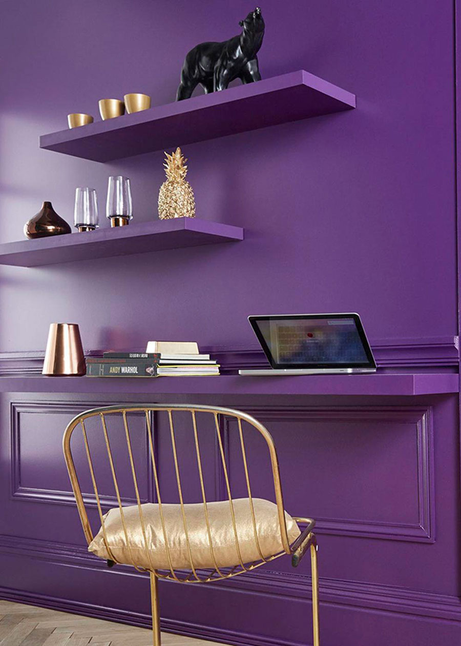 ultra violeta escritorio